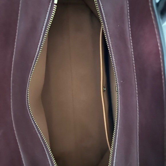 Coach Soft Empire 40 Carryall - Picture 16 of 16